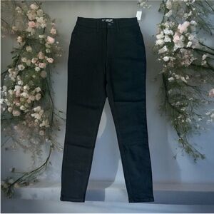 Juniors NOBO High-Rise Black Skinny Pants